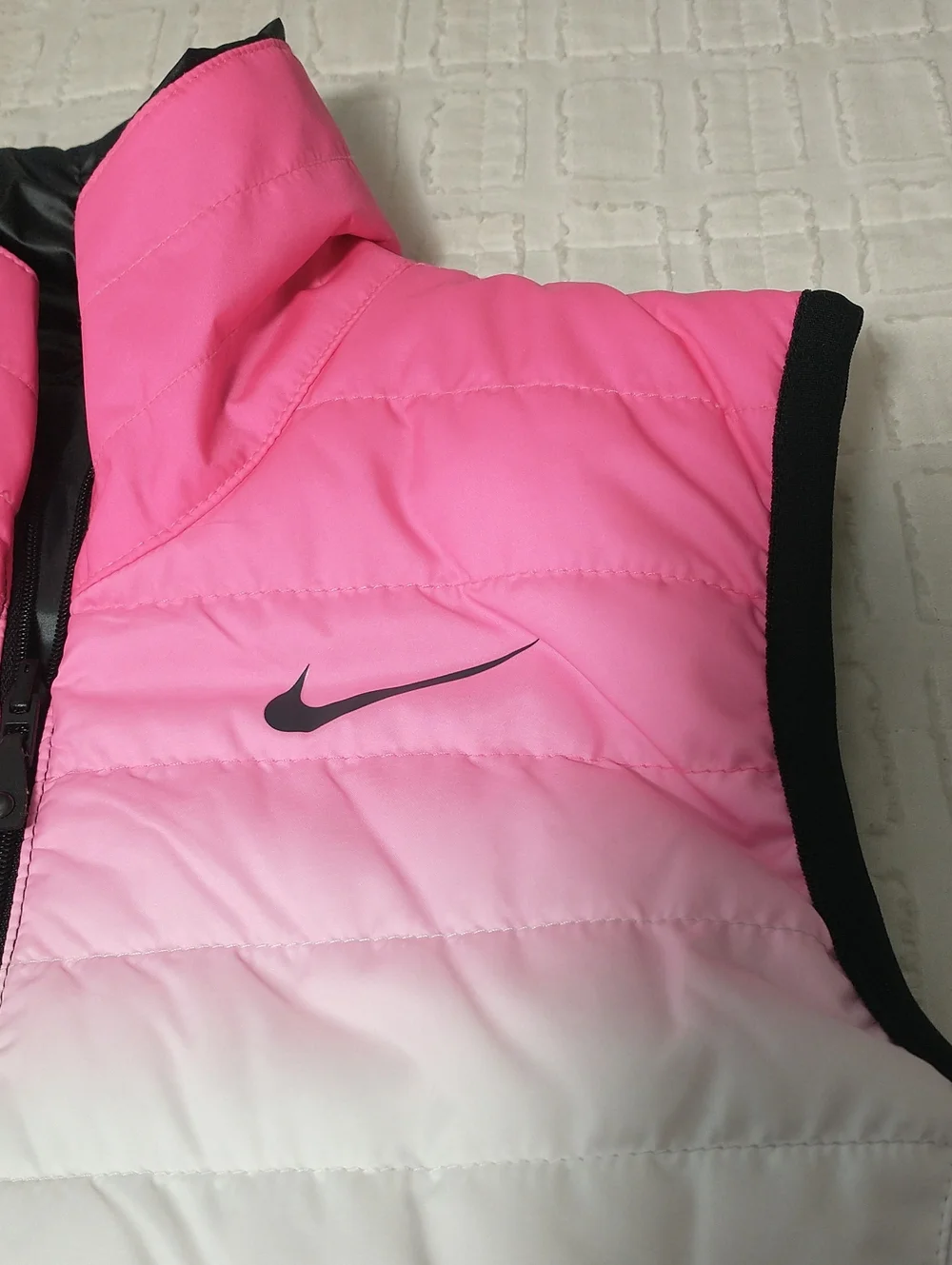 LIKE NEW Nike Reversible Ombre Insulated Golf Vest, Pink, White, Black, Size XS